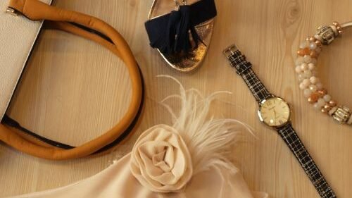 Stylish gift ideas for fashion lovers – accessories, jewelry and more